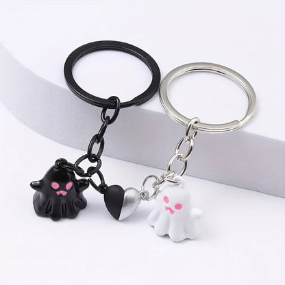 Unique Bag Hanging Halloween Ghost Keychain Cute Couple Magnetic Ghost Pendant Lovers Ornaments Key Rings Key Decoration