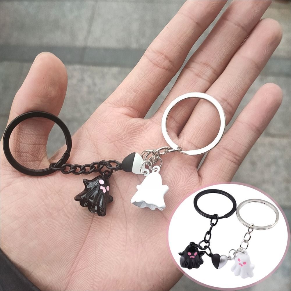 Unique Bag Hanging Halloween Ghost Keychain Cute Couple Magnetic Ghost Pendant Lovers Ornaments Key Rings Key Decoration